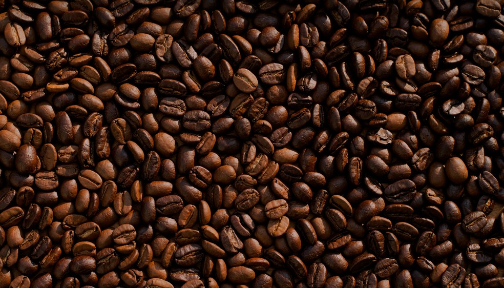 Grão de café — Foto: Mike Kenneally/Unplash