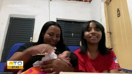 Adolescente usa técnicas aprendidas em curso e salva a vida de irmã de engasgo