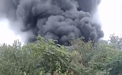 Incêndio atinge empresa de reciclagem em Itaquaquecetuba