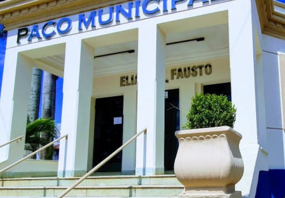 Concursos e processo seletivo da Prefeitura de Elias Fausto têm 59 vagas abertas para 24 cargos