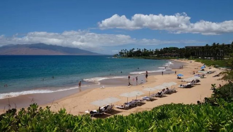 Wailea, em Maui, é uma área dominada por visitantes ricos.  — Foto: Holly Honderich/ BBC