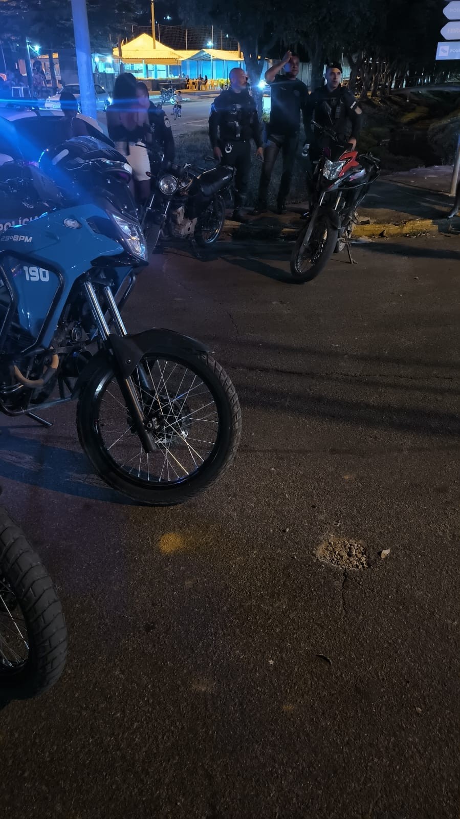 Operação Roda Presa apreende oito motos e drogas em Itaperuna