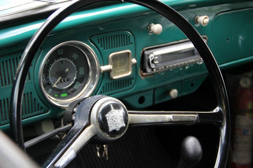 Fusca foi lançado em 1935 pelo alemão Ferdinand Porshe — Foto: Fabio Rodrigues/g1