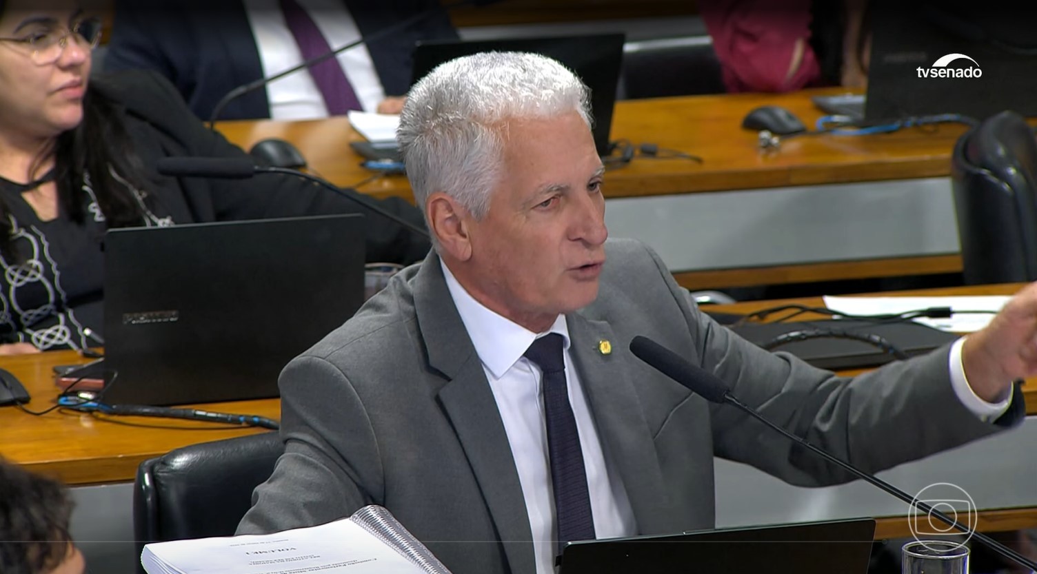 CPI do INSS encerra trabalhos sem aprovar relatório final