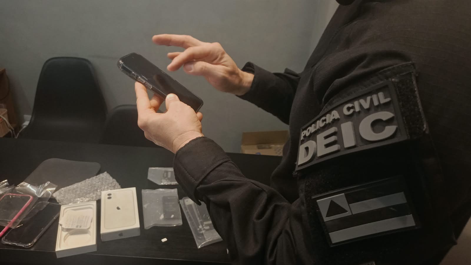 Polícia Civil envia mensagens a pessoas com celulares roubados ou furtados na Bahia; veja o que fazer