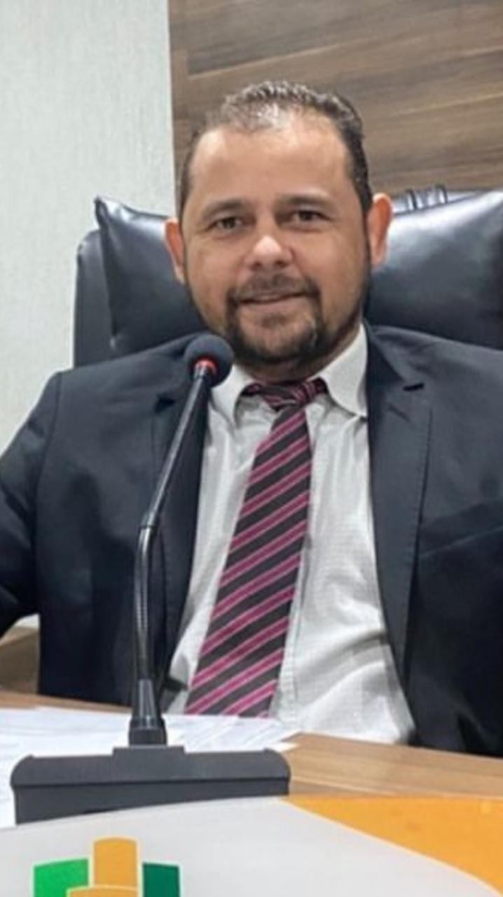 Vereador baleado em posto teria conflitos políticos com suspeito do crime, diz polícia