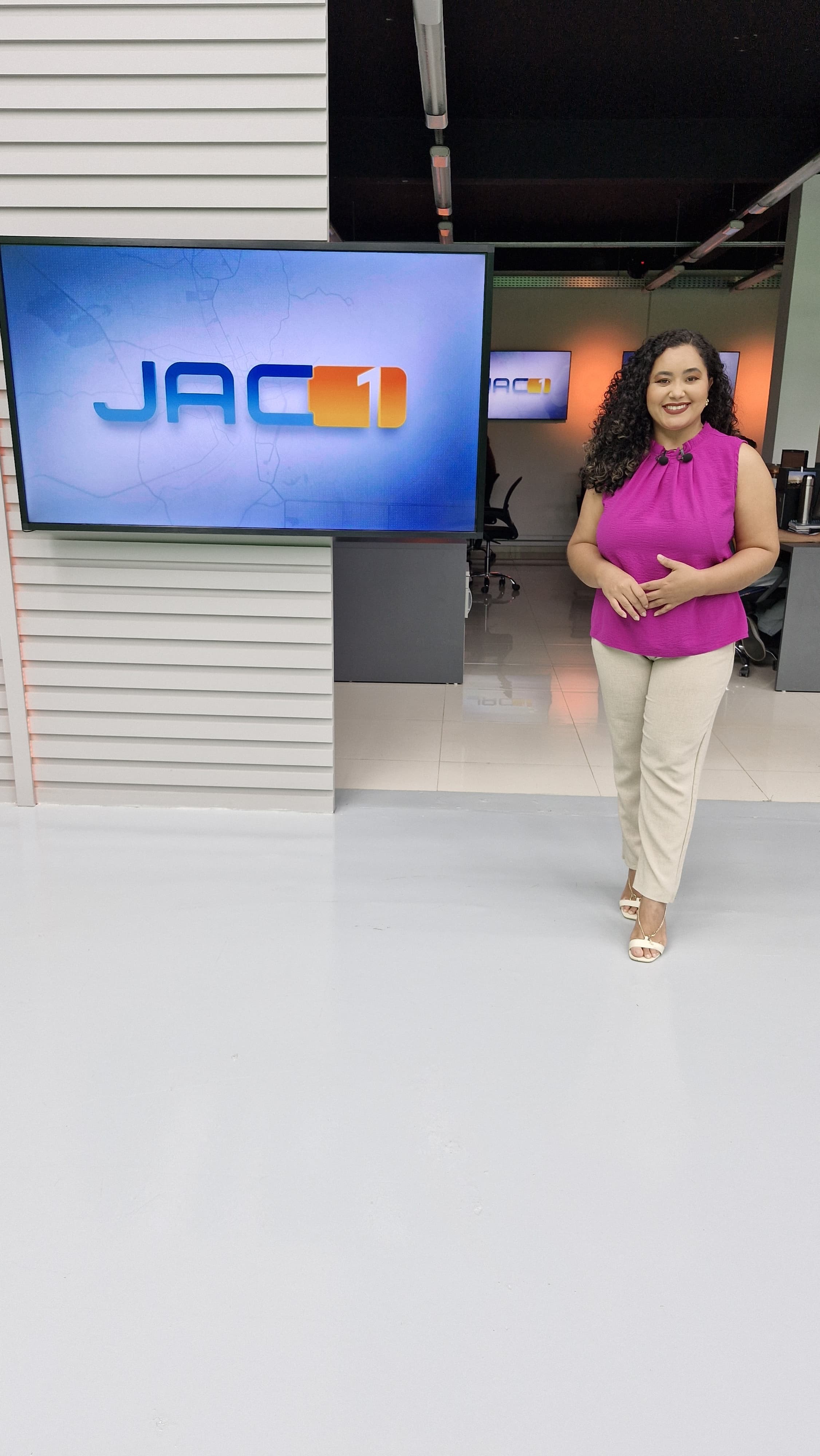 AO VIVO: Assista ao JAC1 com Quésia Melo