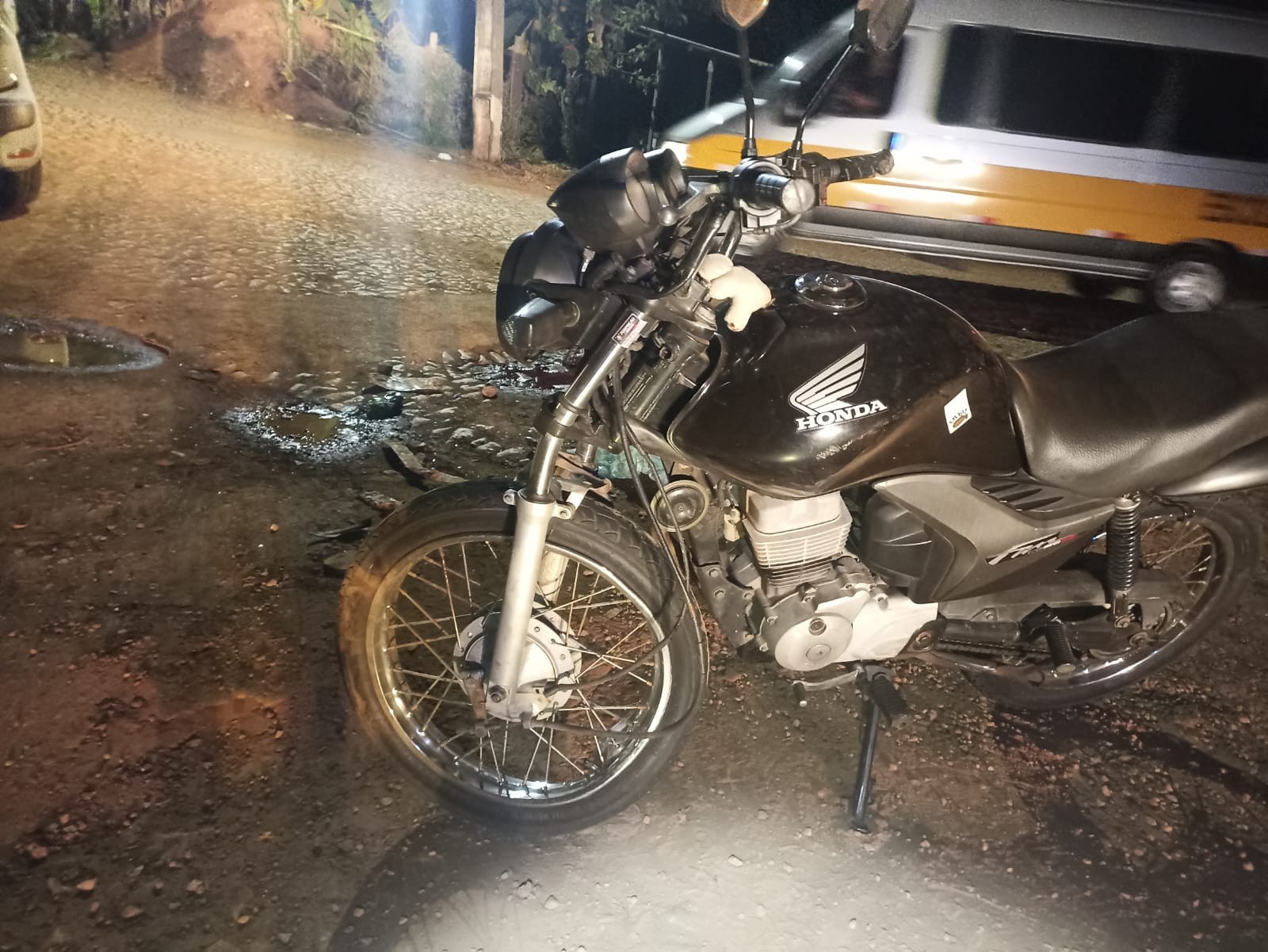 Motociclista sem CNH morre após bater em carro na BR-352