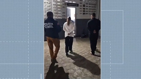 Dupla é presa suspeita de aplicar golpes financeiros em servidores públicos em Campina Grande