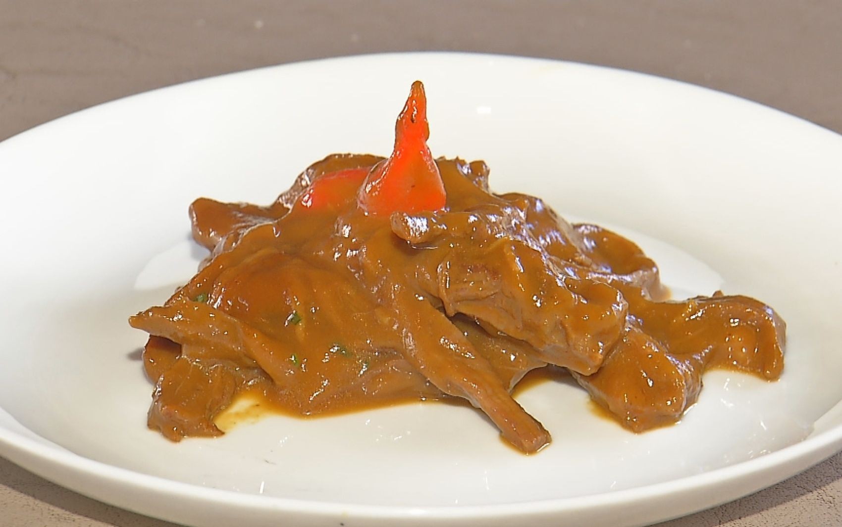 Fraldinha na cerveja preta: Prato do Dia ensina receita de carne macia com molho delicioso