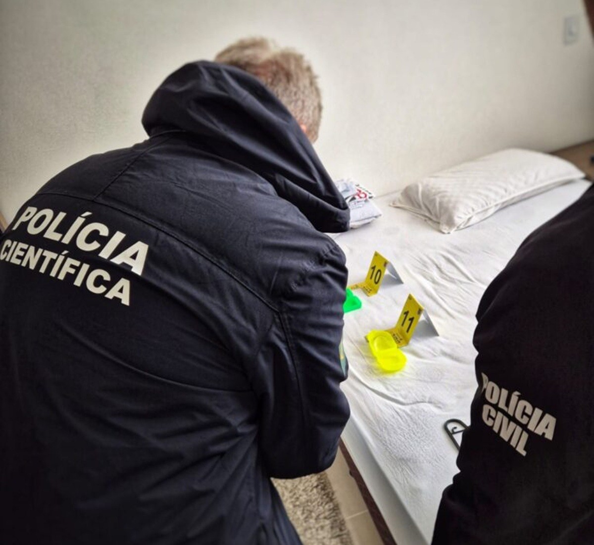 Psicólogo é preso suspeito de abuso sexual contra menino de 8 anos durante consulta em SC