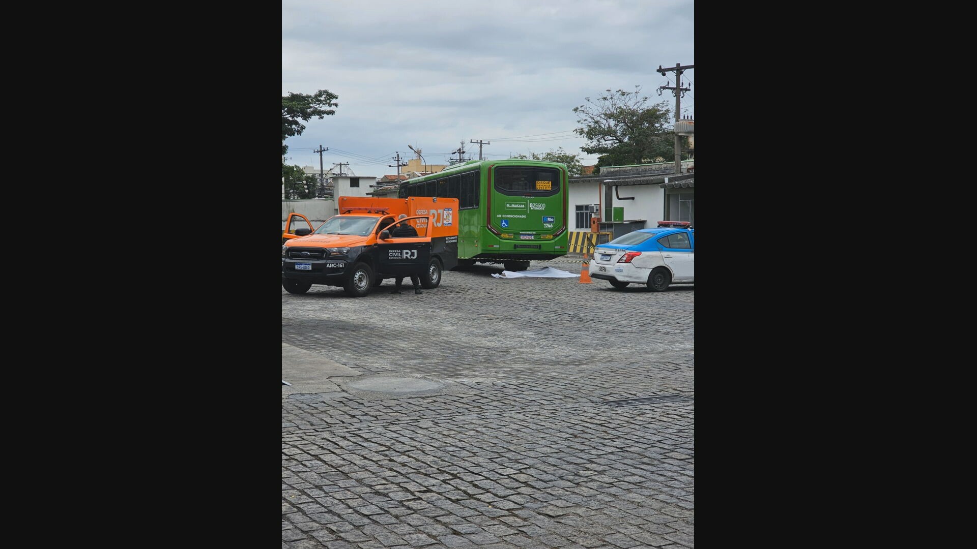 Funcionária de rodoviária morre atropelada dentro de garagem de ônibus no Engenho de Dentro