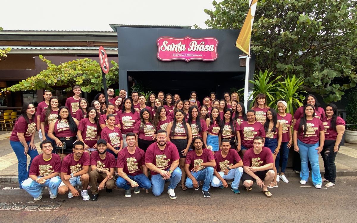 Santa Brasa celebra 15 anos de tradição e inovação na gastronomia