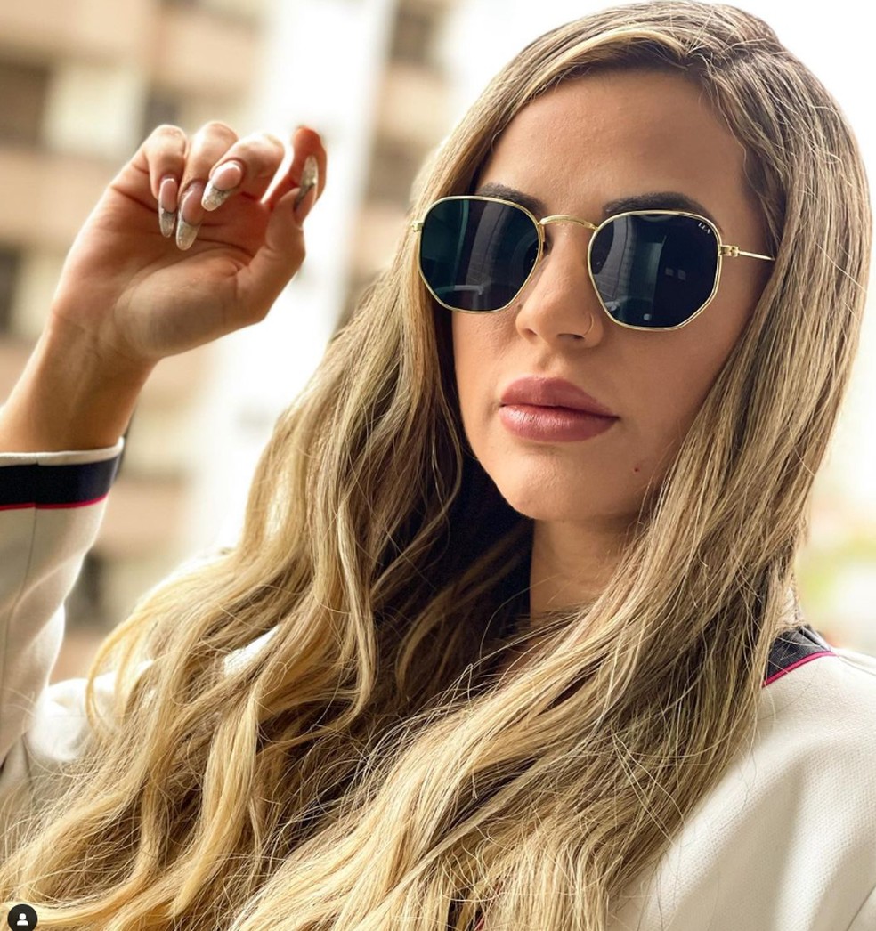 Deolane Bezerra chegou a ser presa em investigação que apura lavagem de dinheiro e sites de apostas — Foto: Reprodução/@dra.deolanebezerra