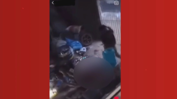 Homem de 20 anos é morto durante operação da polícia em Curitiba; imagens mostram policial arrastando jovem