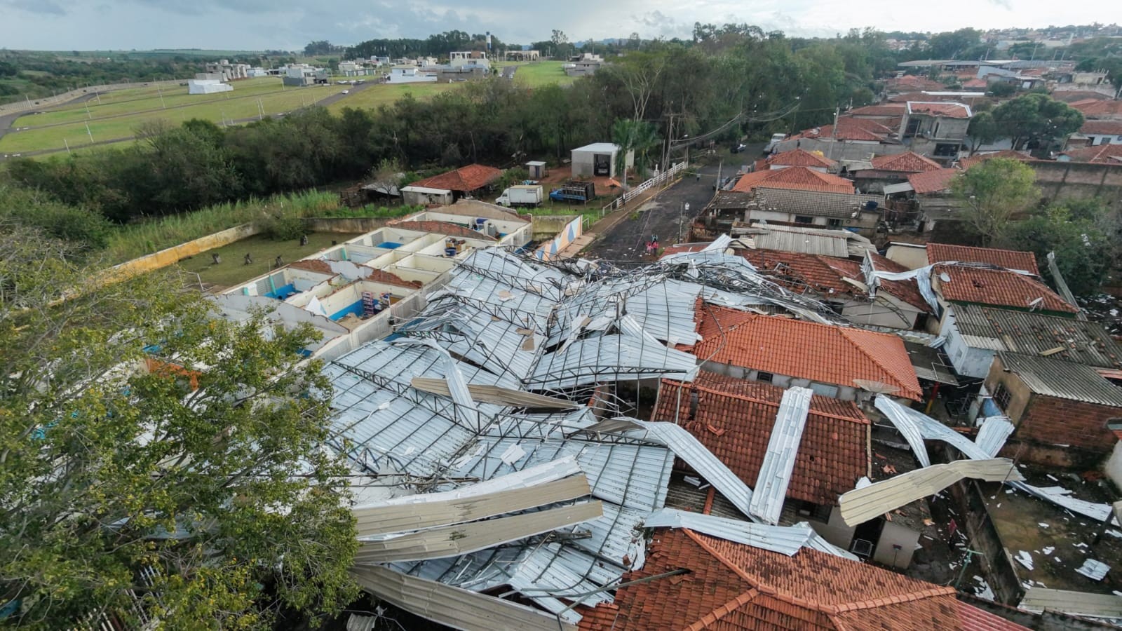 Defesa Civil emitiu SMS com alerta de chuva forte às 5h31 para a região de Ribeirão Preto