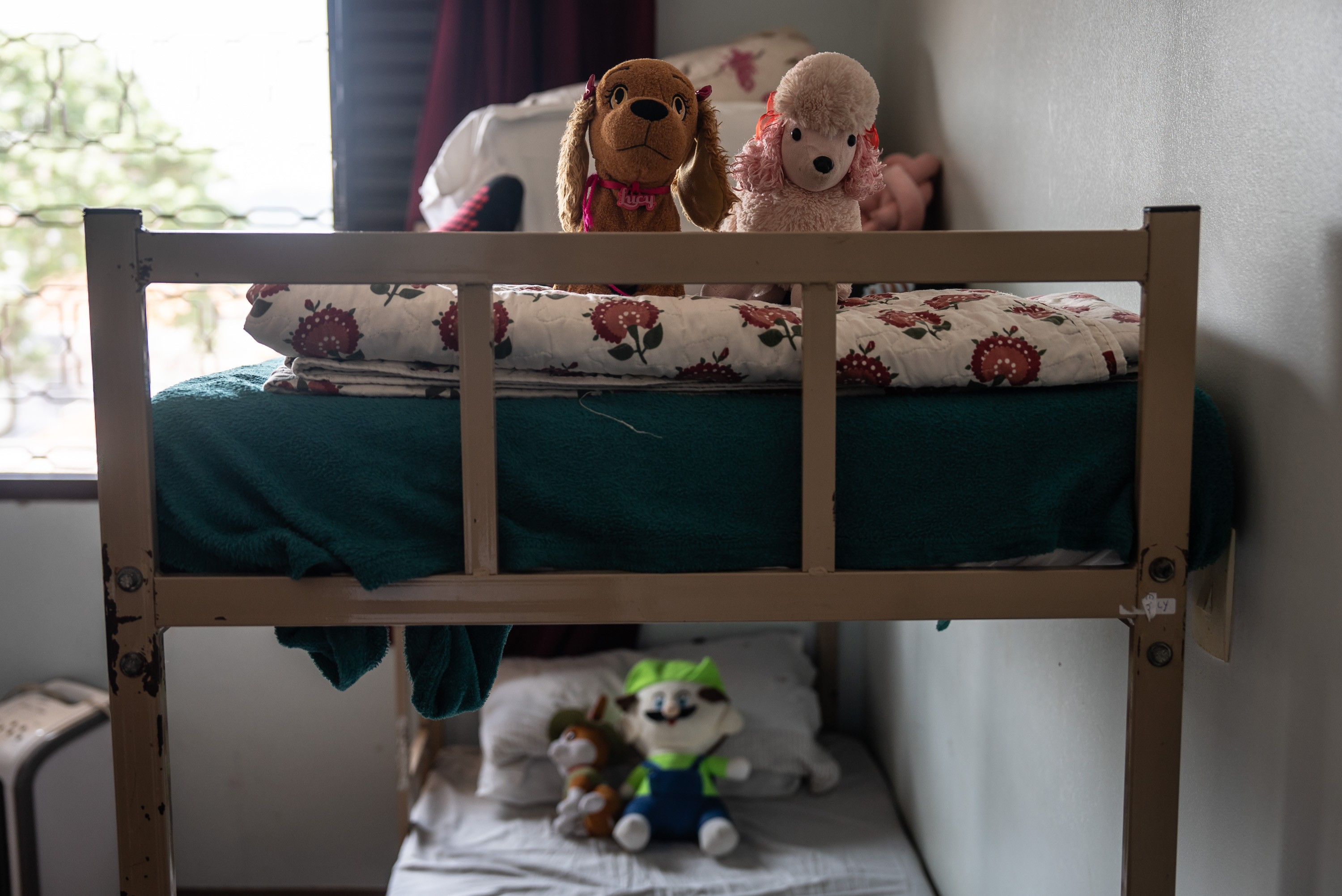 'São os últimos da fila': mais de mil crianças e jovens com deficiência aguardam por adoção no Brasil