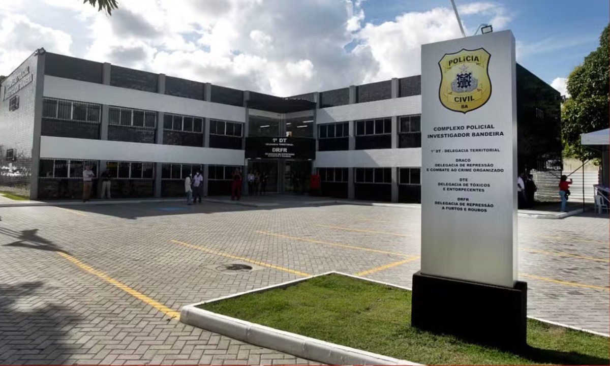 Homem é preso em cartório ao tentar usar comprovantes falsos em Feira de Santana