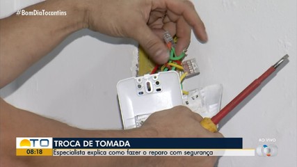 Aquecimento e fios expostos podem indiciar necessidade da troca de tomada