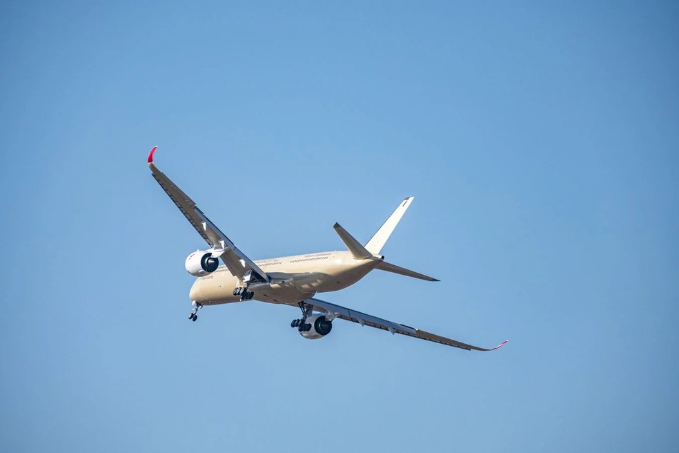 A350-1000ULR, da Airbus, durante voo de mais de 24 horas de duração — Foto: Divulgação/Airbus