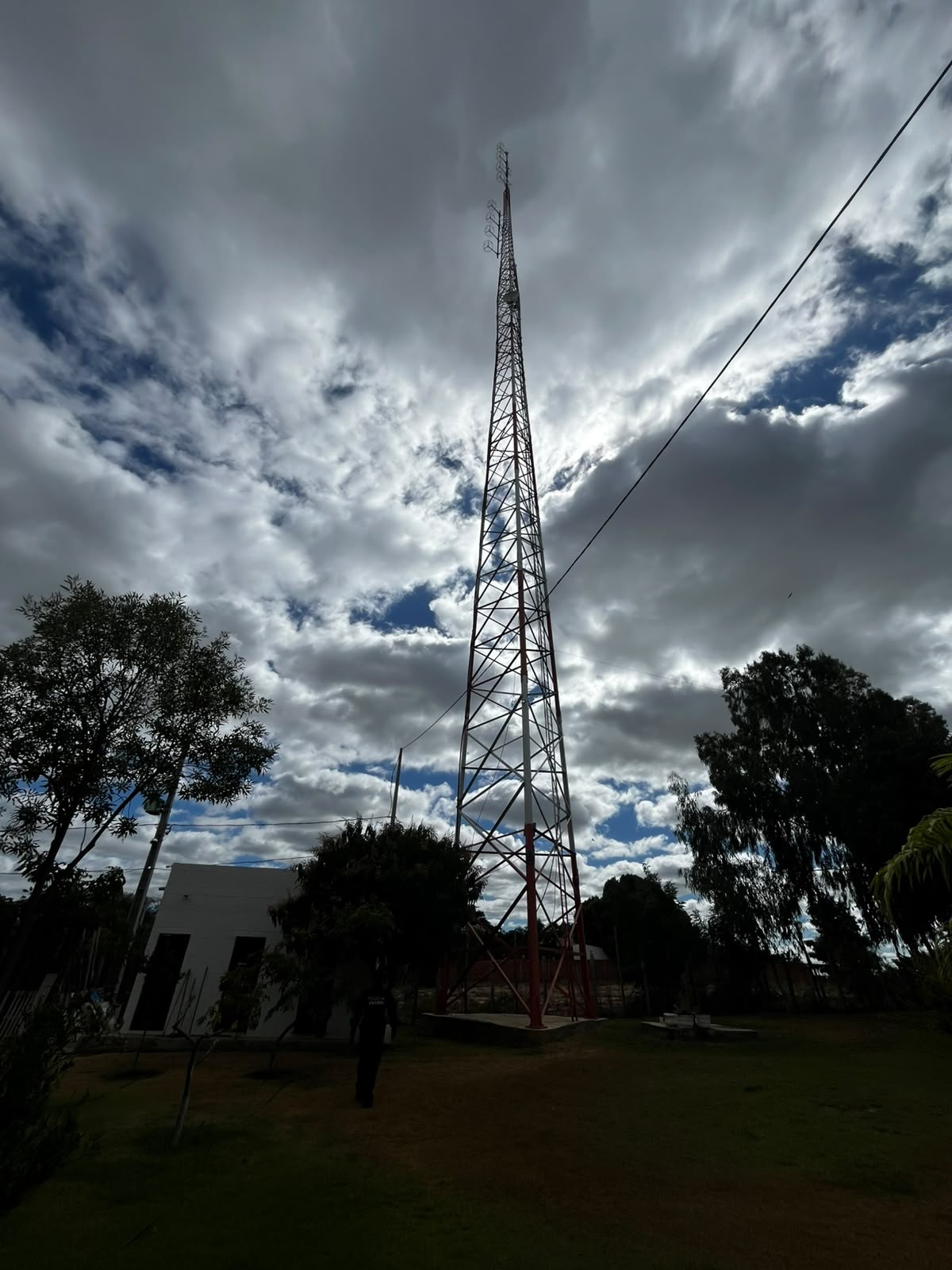 Operação da Polícia Federal desativa rádio clandestina em Petrolina