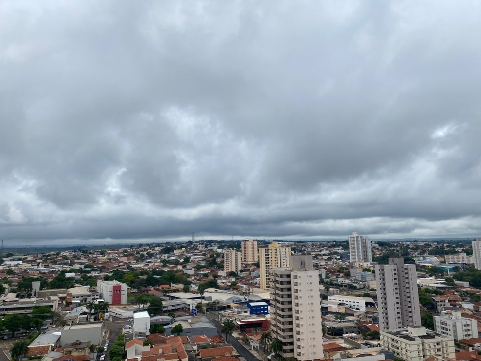 Chuva deve persistir no interior paulista e Defesa Civil alerta para risco de deslizamentos e alagamentos — Foto: Beatriz Jarins/g1
