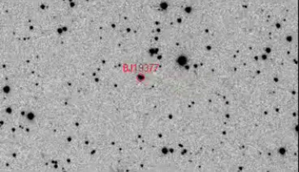 Imagens do asteroide encontrado pelas crianças — Foto: Welton Dionisio/Arquivo Pessoal