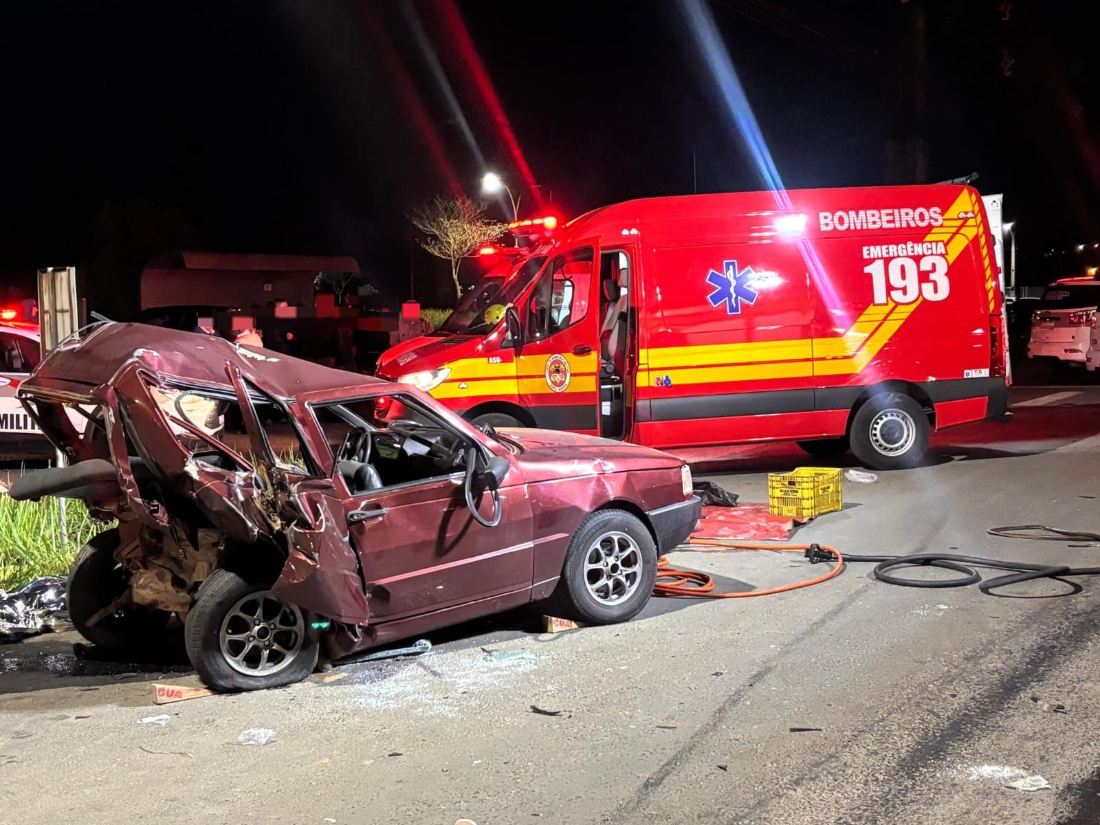 Adolescente de 15 anos morre e irmã gêmea dela fica ferida após acidente de carro em SC