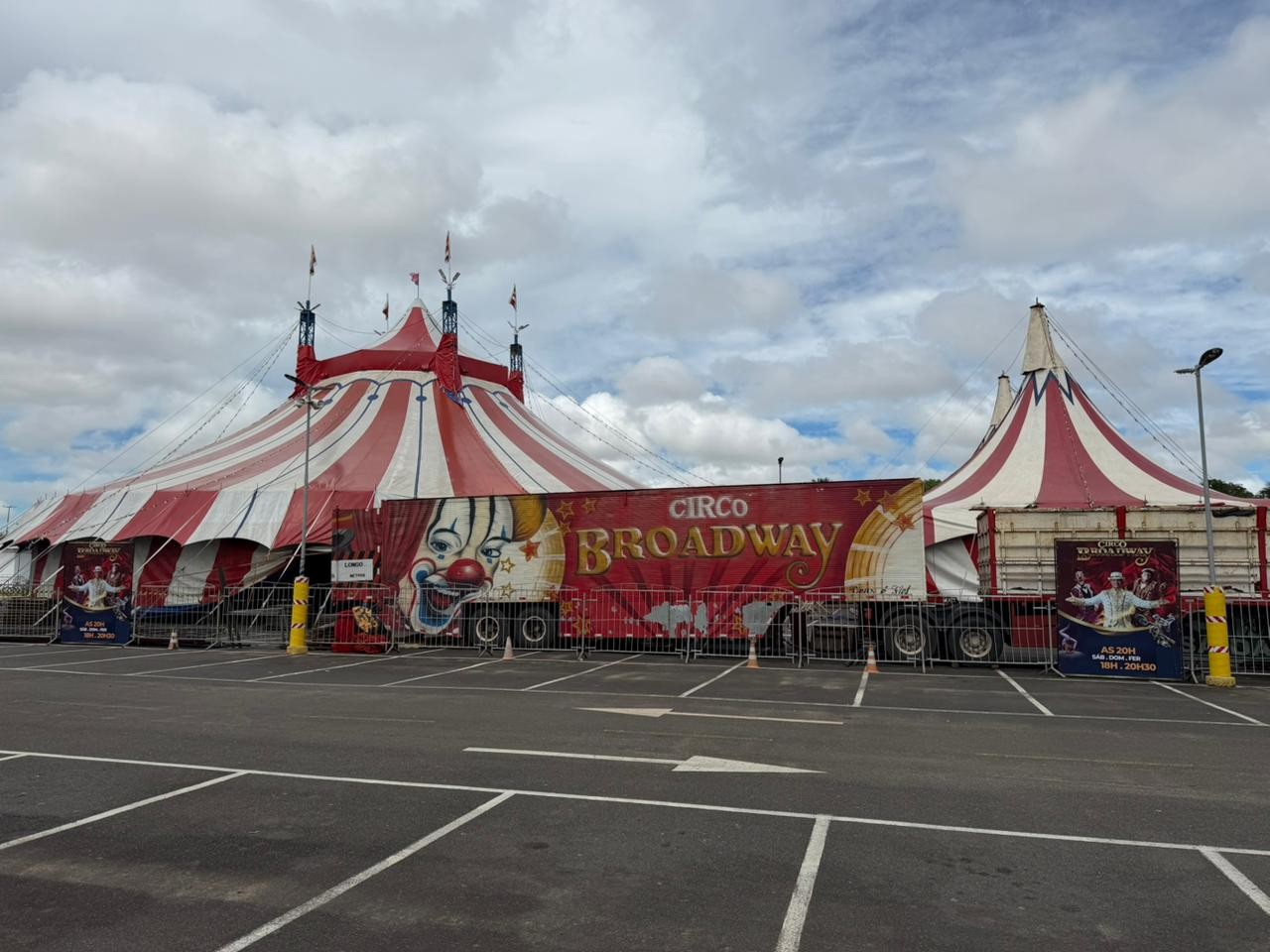 Circo Broadway estreia temporada em Boa Vista com globo da morte, malabaristas, ilusionismo e mais