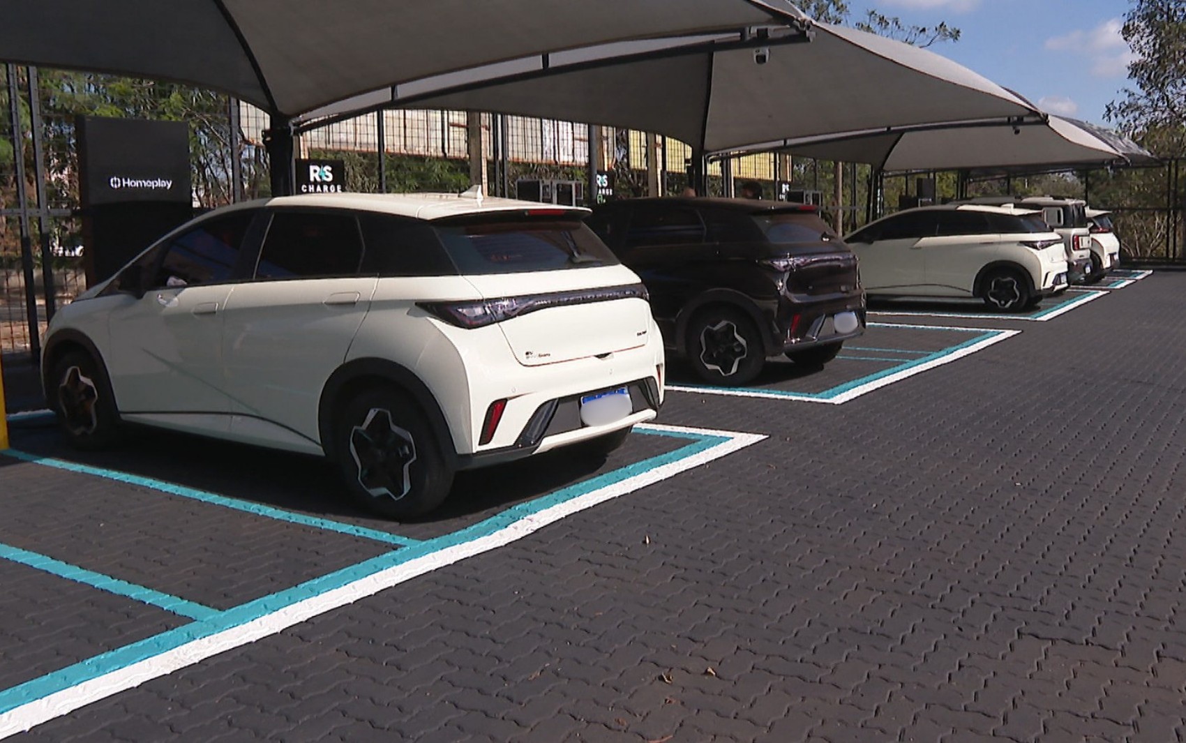 Número de eletropostos em Ribeirão Preto, SP, cresce 24% com aumento nas vendas de carros elétricos
