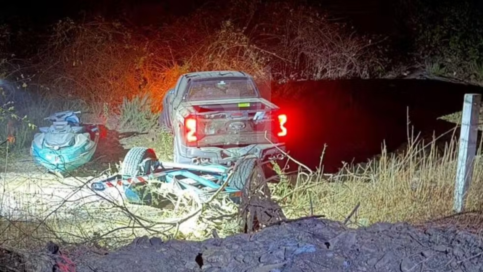 Motorista que 'voou' com picape em duna no Ceará doa duas televisões para encerrar processo