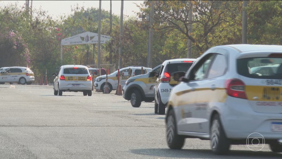 Lula dá aval para acabar com obrigatoriedade de aulas em autoescolas para tirar carteira de motorista — Foto: Reprodução/TV Globo