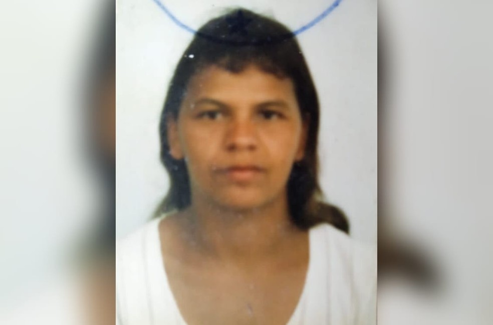 Maria Deusalice foi morta pelo ex-companheiro, Paulo Alves, enquanto amamentava, no interior do Ceará. — Foto: Arquivo