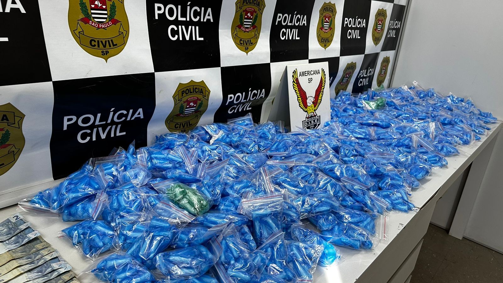 Polícia apreende 6,4 kg de cocaína em apartamento suspeito de ser depósito do PCC em Nova Odessa