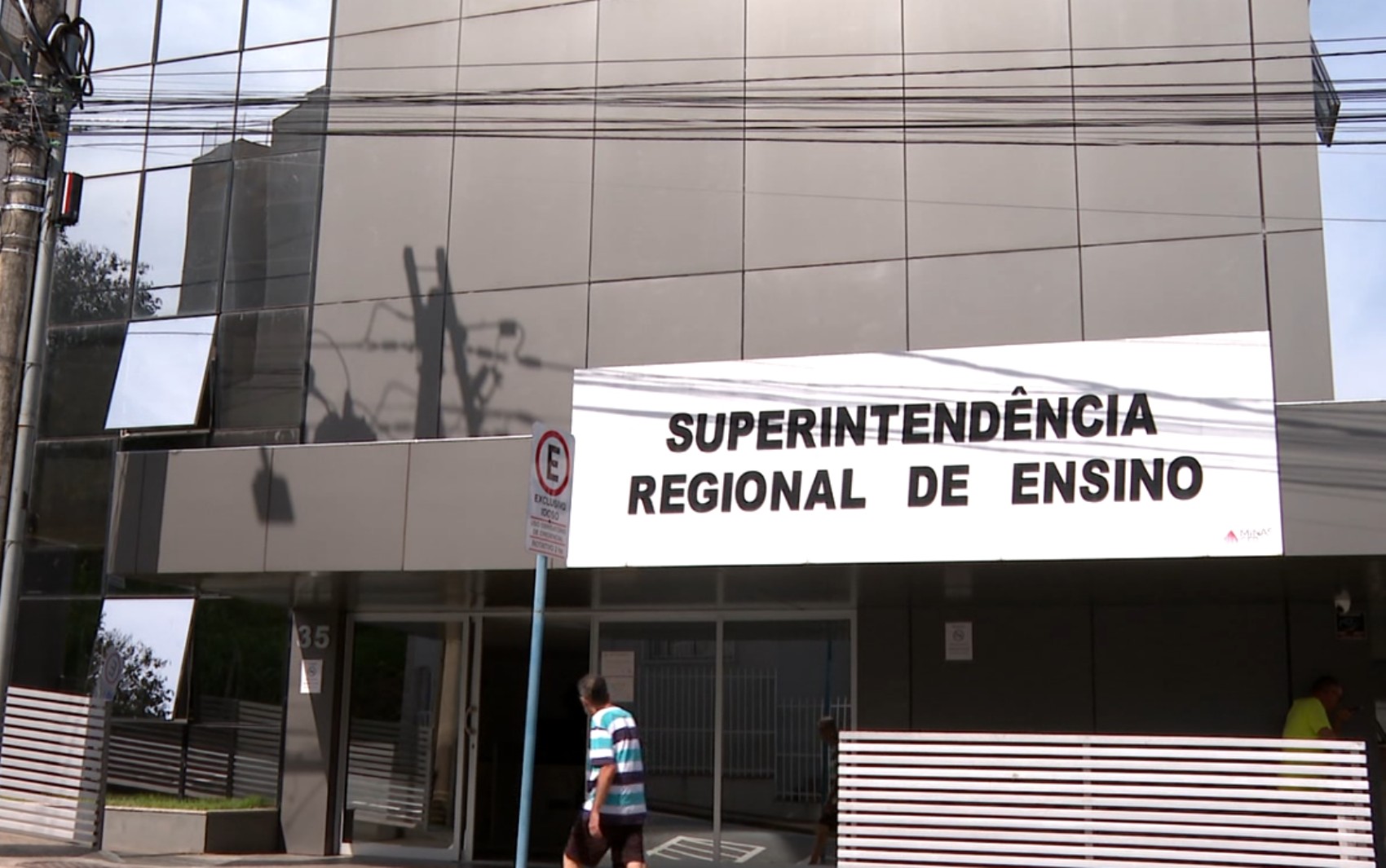Servidores denunciam assédio e perseguição por superintendente regional de ensino de Varginha