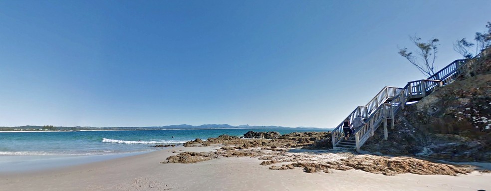 Praia de The Pass, na Austrália — Foto: Reprodução/GoogleStreetView