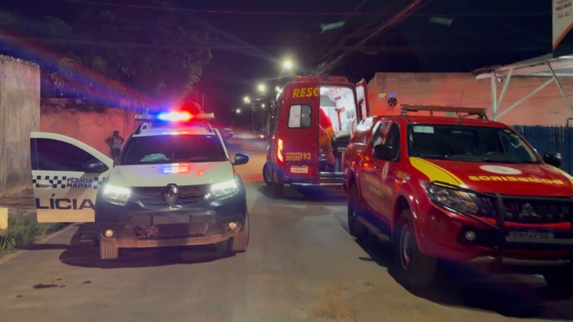 Mulher é morta a facadas dentro de mercearia em Várzea Grande, MT