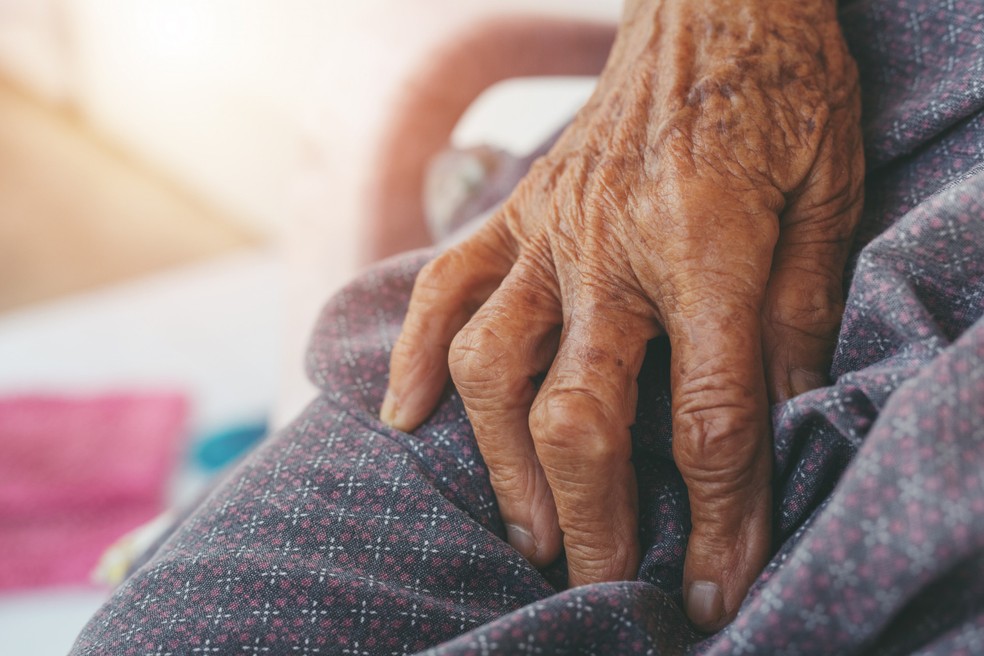 Natal está entre as cidades do Brasil com maior número de idosos com 100 anos ou mais. — Foto: Foto: jcomp/Freepik