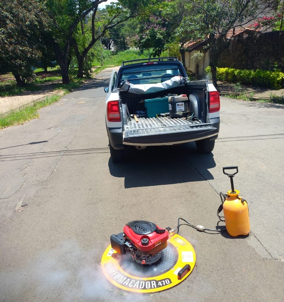 Saiba como funcionam os testes de fumaça para identificar ligações irregulares de esgoto em Piracicaba