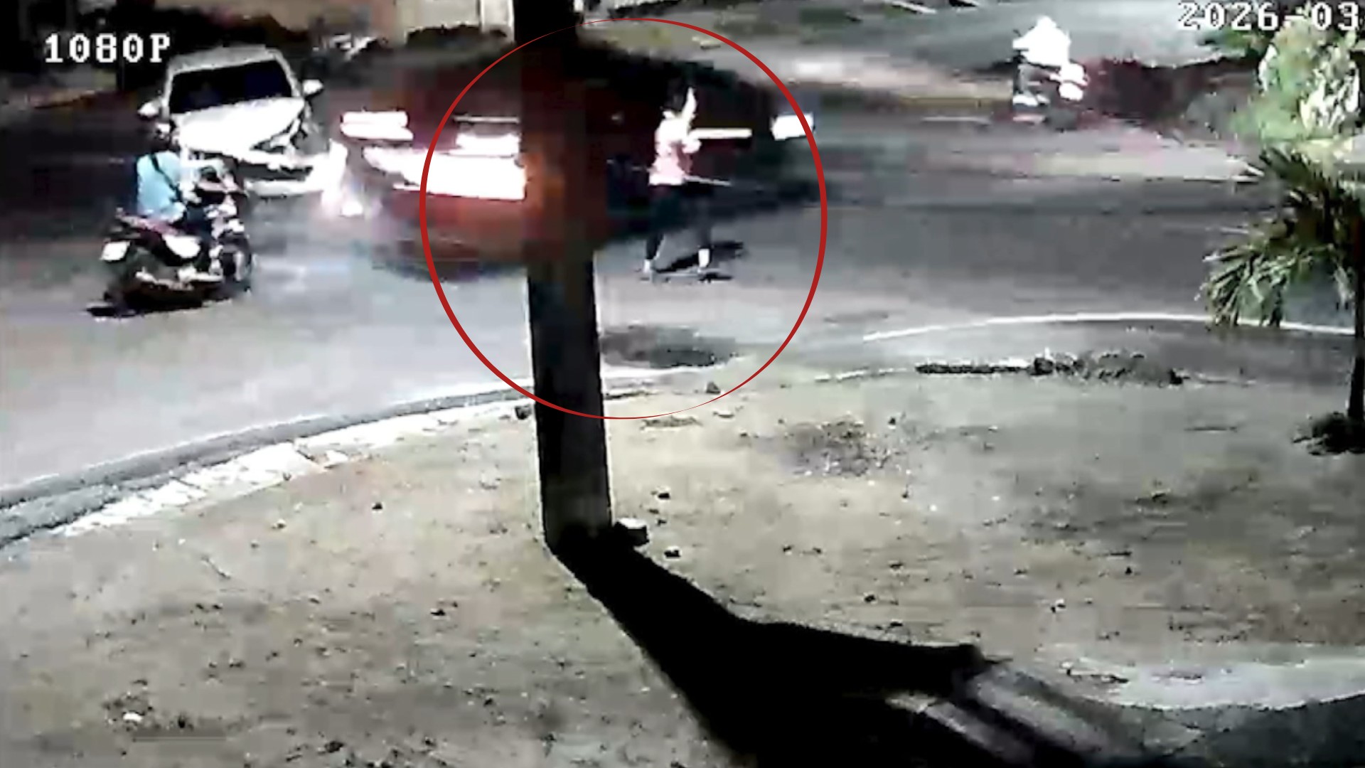 Mulher morre atropelada e motorista fica gravemente ferido durante acidente em Castanhal, no Pará