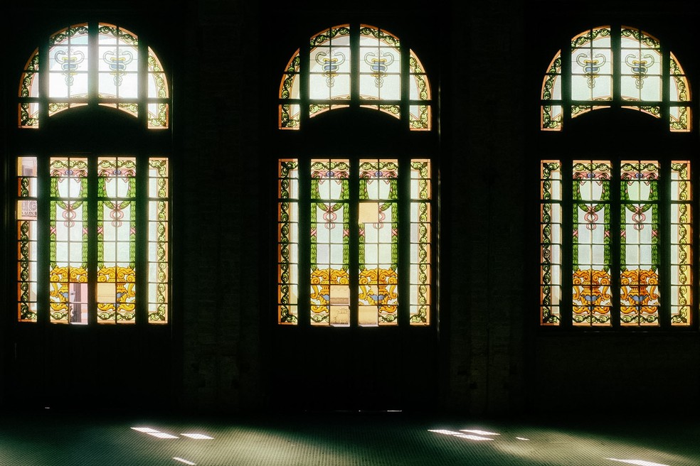 Interior de prédio histórico projetado por Ramos de Azevedo e redescoberto após 85 anos abandonado no Centro de São Paulo — Foto: Rafael Peixoto/g1