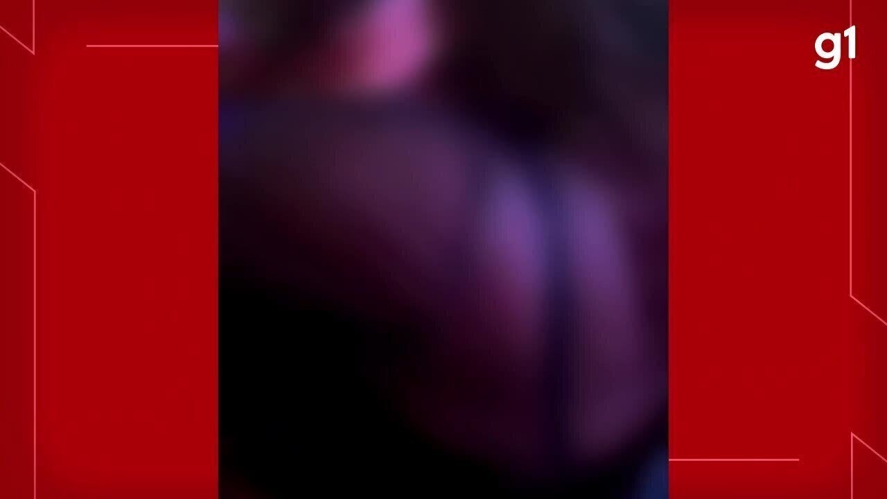 Mulher é gravada fazendo sexo oral com garçom em meio a bar da Grande Fortaleza | Ceará