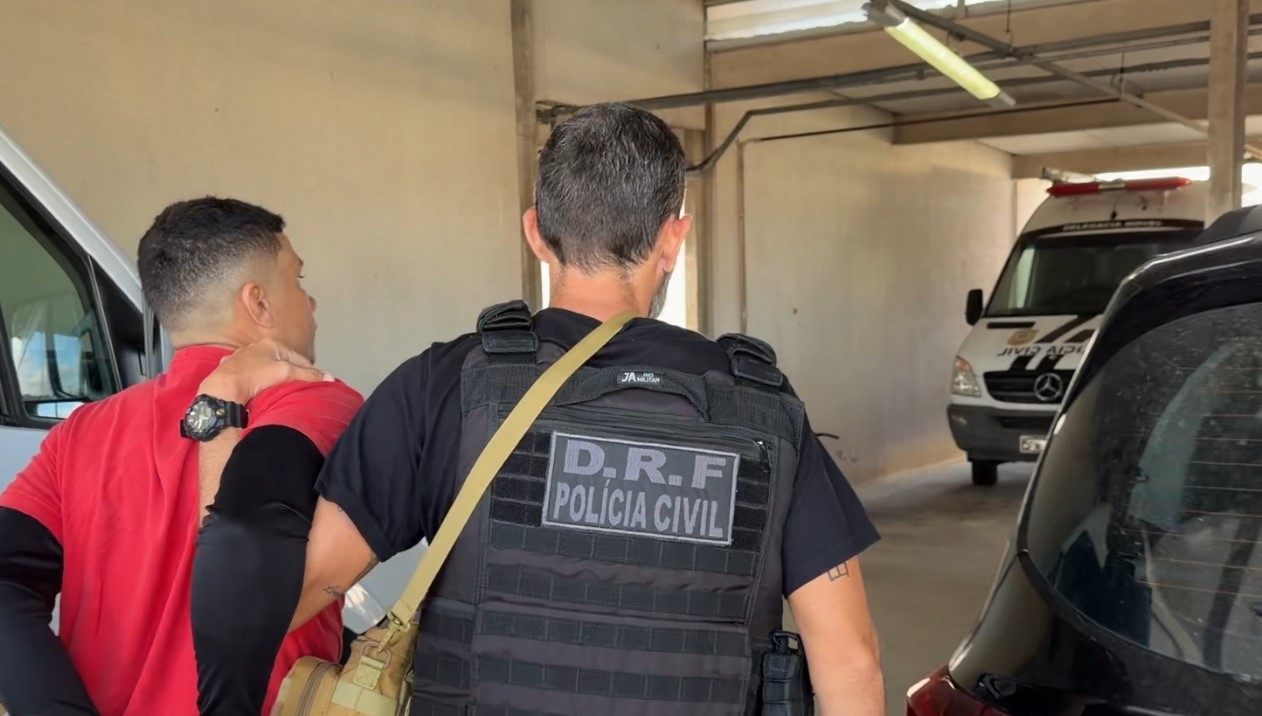 Homem é preso suspeito de envolvimento em assalto que fez família refém, em João Pessoa