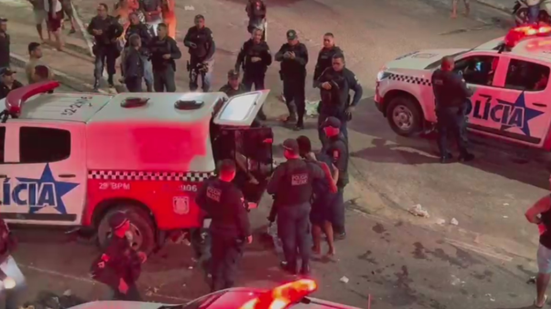 Dupla é presa em carro de motorista de aplicativo após assalto, em Belém; VÍDEO 
