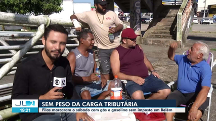 Feirão do Imposto: professora encara dois dias de fila para comprar botijão de gás a R$ 70