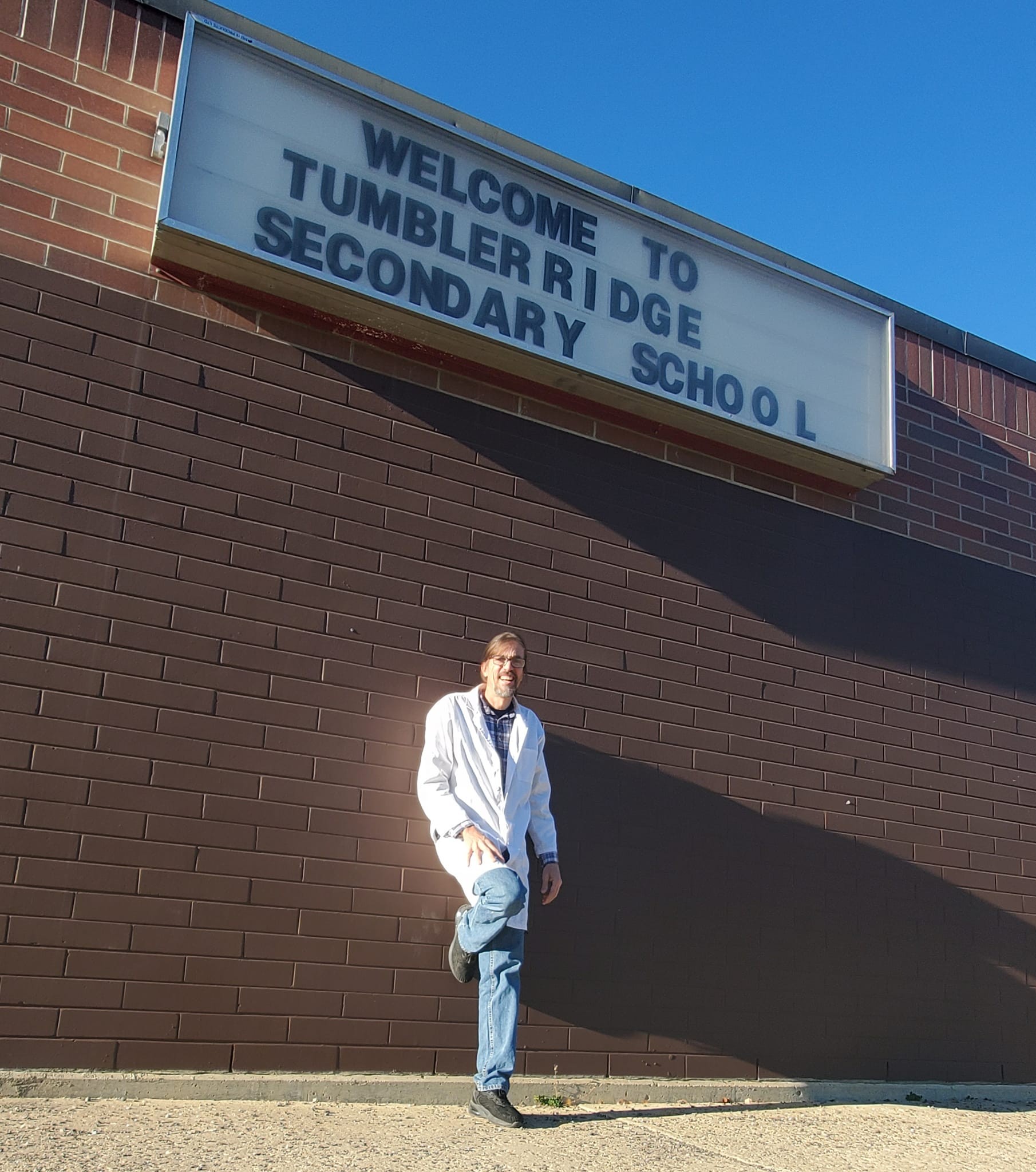 Brasileiro que dá aula em escola onde ocorreu atentado no Canadá diz: 'Não desejo a nenhuma criança o que meus alunos passaram'