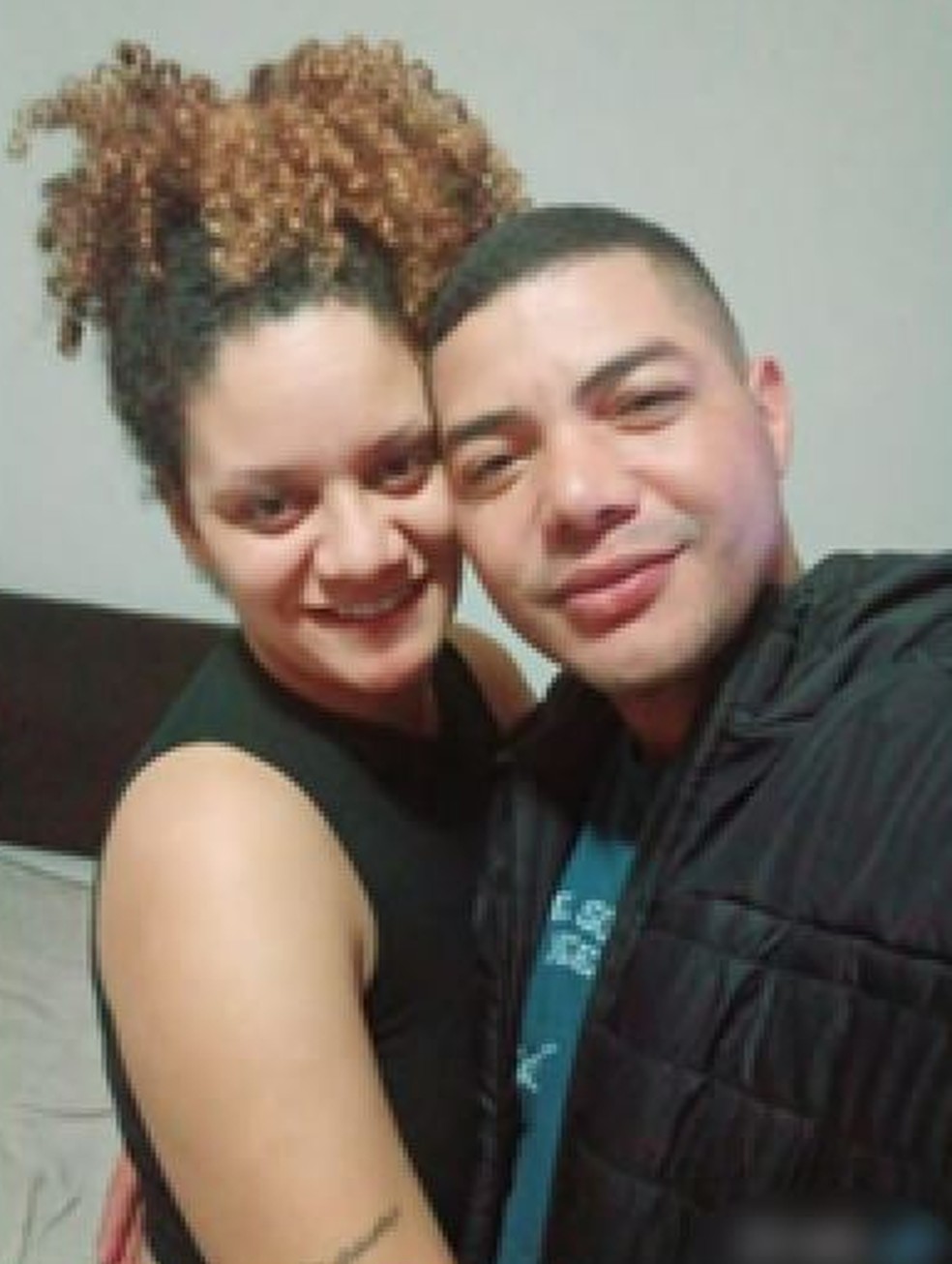 Angélica Pereira e Valdelício Oliveira — Foto: Reprodução/Arquivo pessoal