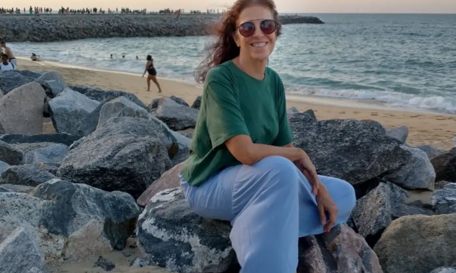 Mulher morre após ser feita refém em assalto na 'casa do Papai Noel' em Fortaleza
