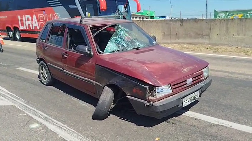 Trabalhador é atropelado ao fazer poda em acostamento da Rodovia Santos Dumont, em Campinas 