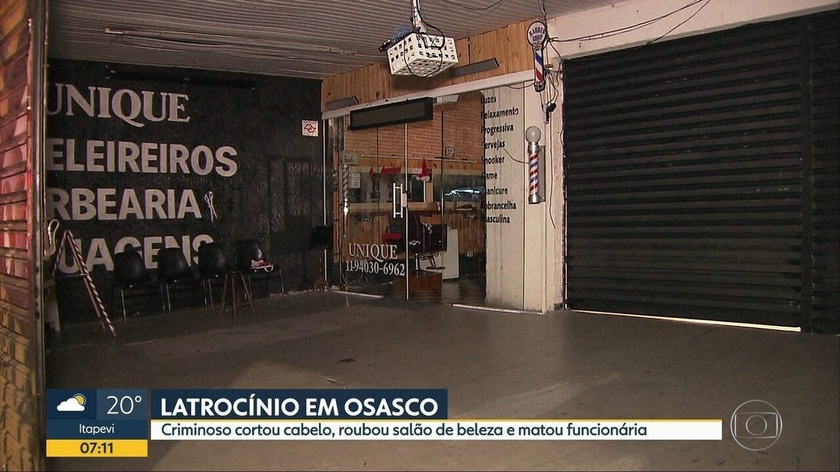 Cabeleireiro que deu tesouradas em cliente gritava que precisava 'enfiar a  espada na serpente' - Notícias - R7 São Paulo